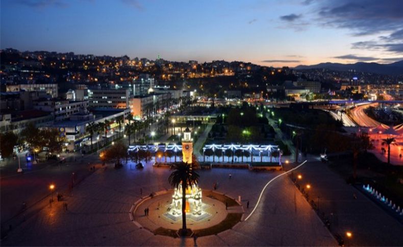 İzmir’in ünlü Konak Meydanı’nın asıl ismi duyanları şaşırttı