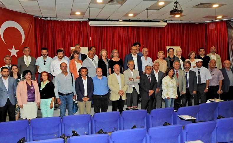 İzmir Kent Konseyleri Birliği Çeşme'de toplandı