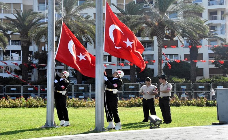 İzmir 9 Eylül kutlamalarına hazır