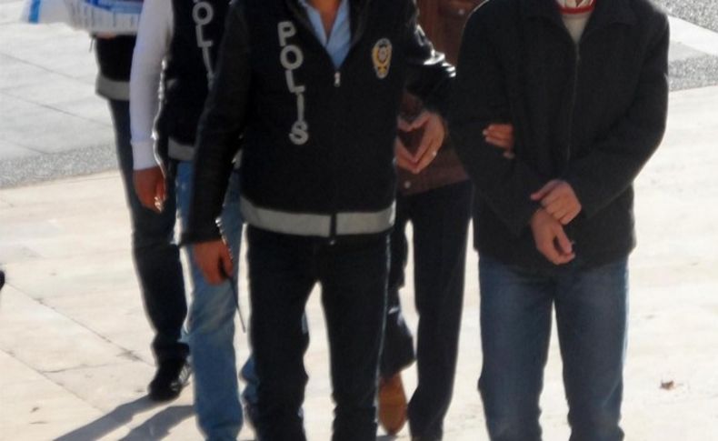 İzmir merkezli 5 ilde FETÖ operasyonu: 41 gözaltı