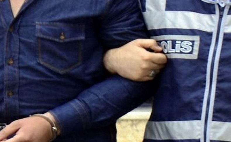 İzmir merkezli uyuşturucu operasyonunda 5 tutuklama
