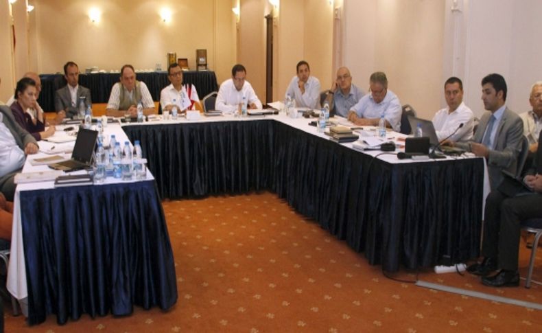 İzmir Üniversiteleri Platformu’nda dönem başkanlığı Gediz Üniversitesi’ne geçti