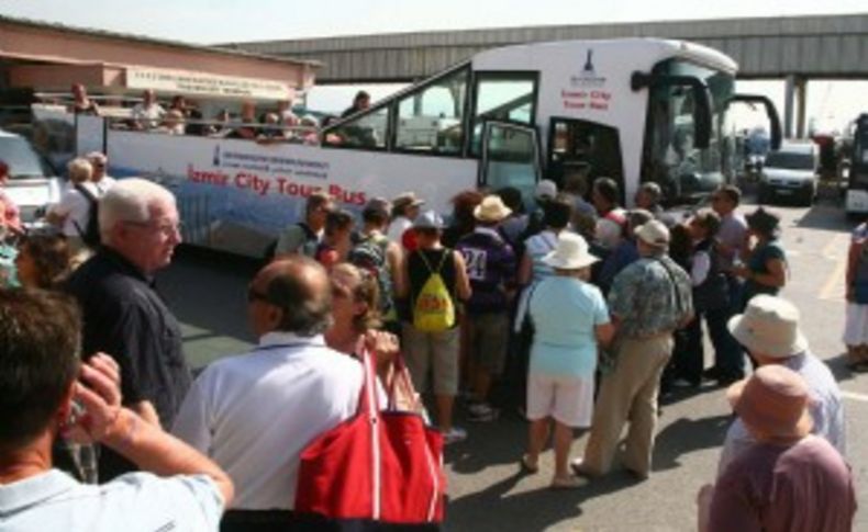 'İzmir City Tour'a yoğun ilgi