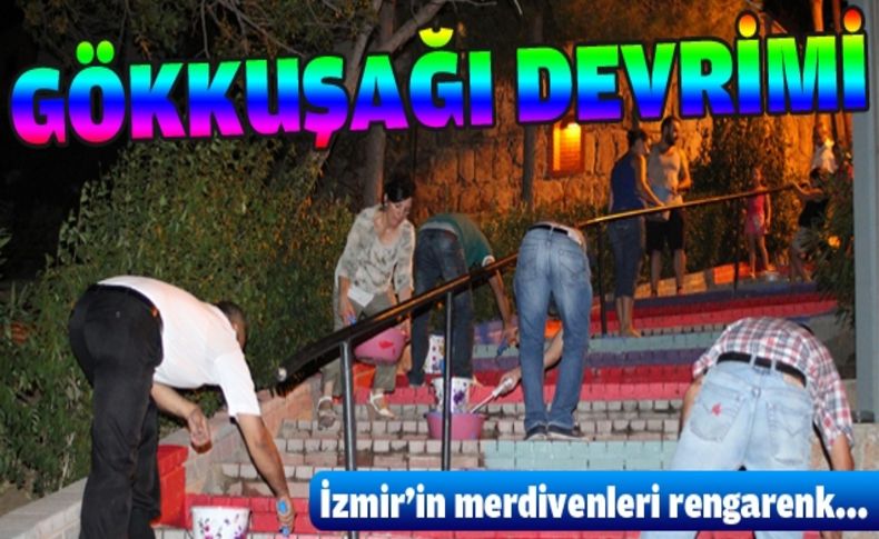 İzmir'de de merdivenler rengarenk boyandı