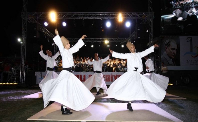 İzmir'deki Erzurum gecesine Erzurum Belediye Başkanı da katıldı