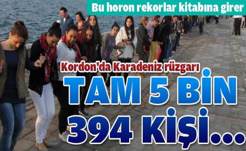 İzmir'in kordon'unda horon rekoru