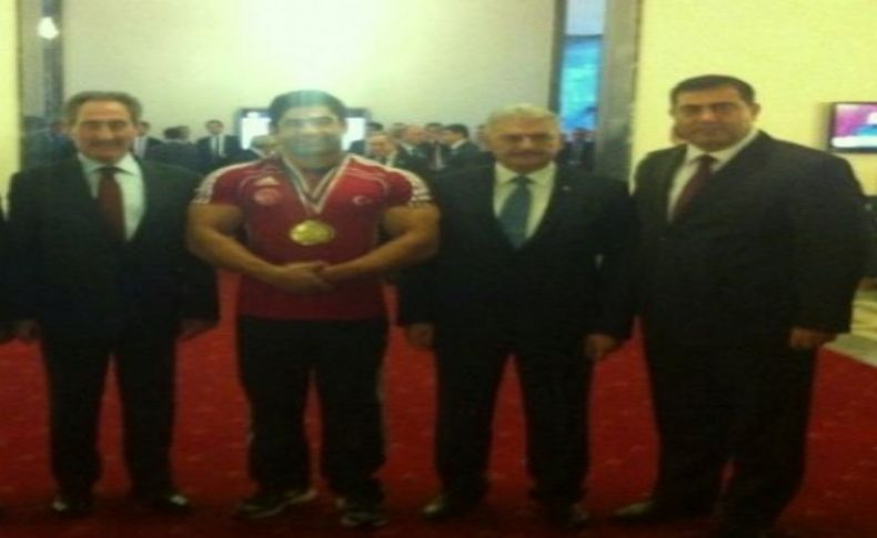 İzmir’in şampiyonları buluştu