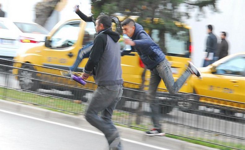 İzmir'de zabıtadan kaçış