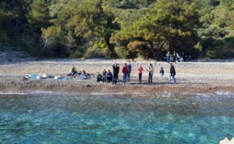 Kaçakları Yunanistan diye Muğla'da ıssız koya bıraktılar