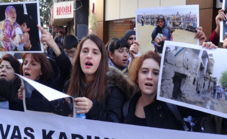 İzmir'de kadınlar barış istedi