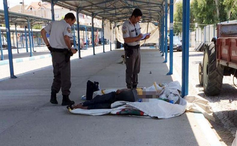 İzmir'de bir pazar yerinde ceset bulundu!