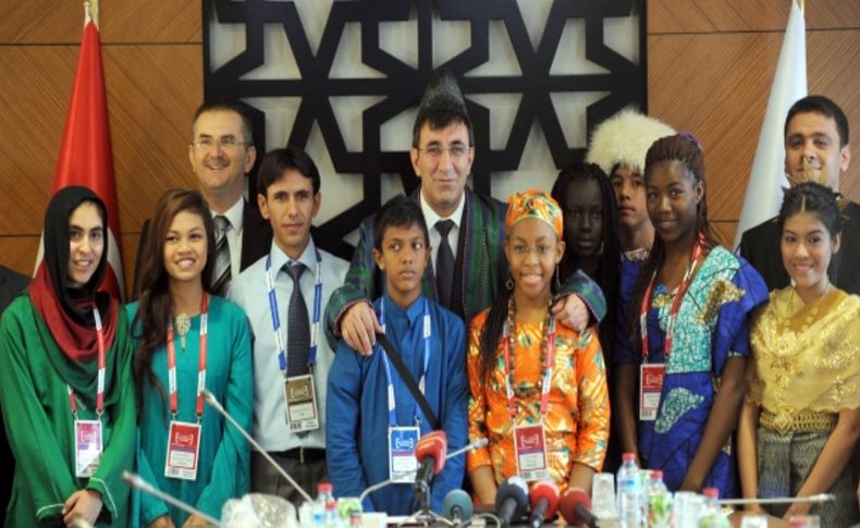 Kalkınma Bakanı Yılmaz, Türkçe misafirlerini ağırladı