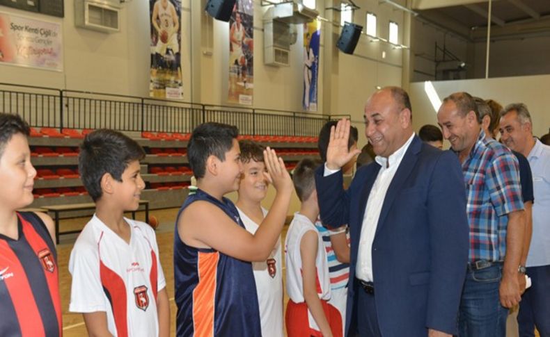 Başkan Arslan sporcuların bayramını kutladı