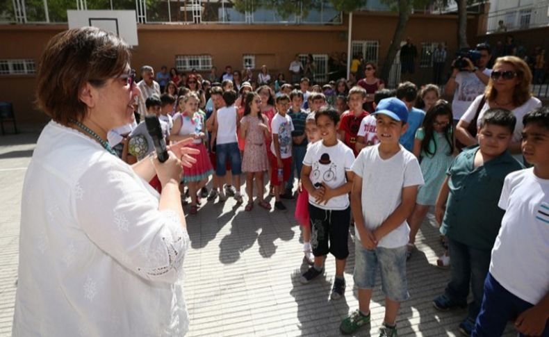  Öğrenciler karne, Başkan teşekkür aldı