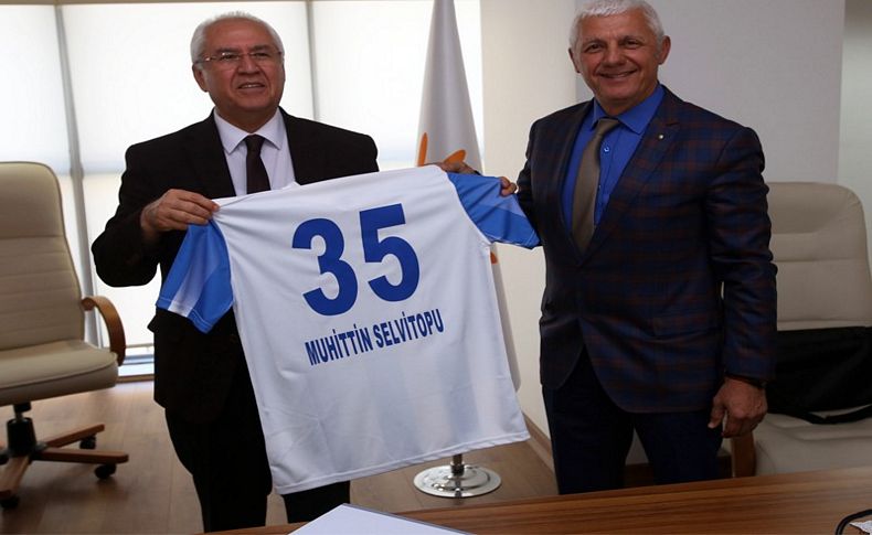 Karabağlar Belediyesi 26 spor kulübüne 10’ar bin lira destek verdi