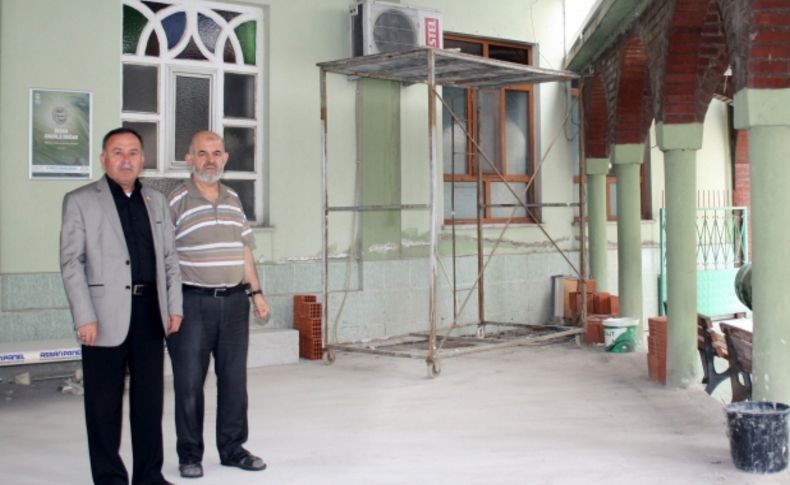 Karacabey'de Hacı Haşim Onur Camii büyütülüyor