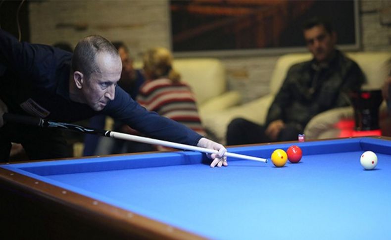 Bilardo tutkunları Karşıyaka’da buluştu