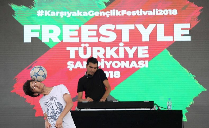Karşıyaka’da festival coşkusu