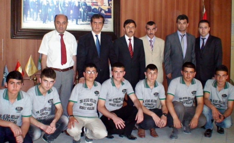 Kaymakam Gale: Teknolojiyi doğru kullanmayan toplumlar batmaya mahkum