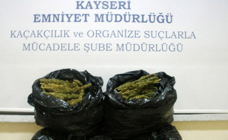 Kayseri'de 28 kilo esrar ele geçirildi