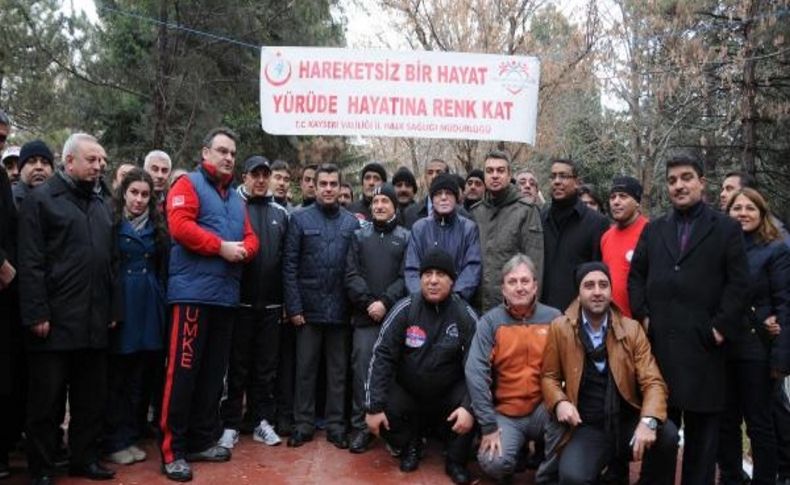 Kayseri'de 'sağlikli Yaşam Yürüyüşü'