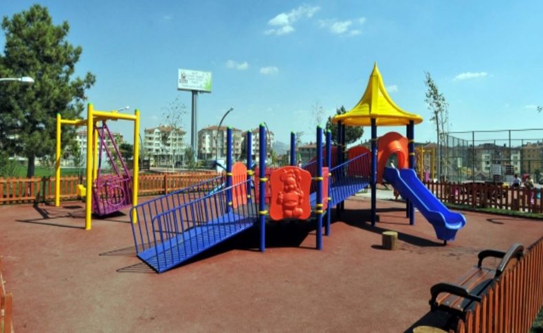 Keçiören’de engelliler için ‘Engelsiz Park’ açıldı