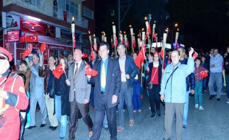 Kemalpaşa'da Cumhuriyet Bayramı Coşkusu