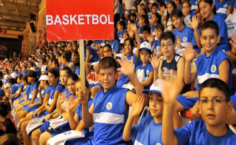 Kepez’de 3 bin öğrenci yaz spor okuluna başladı