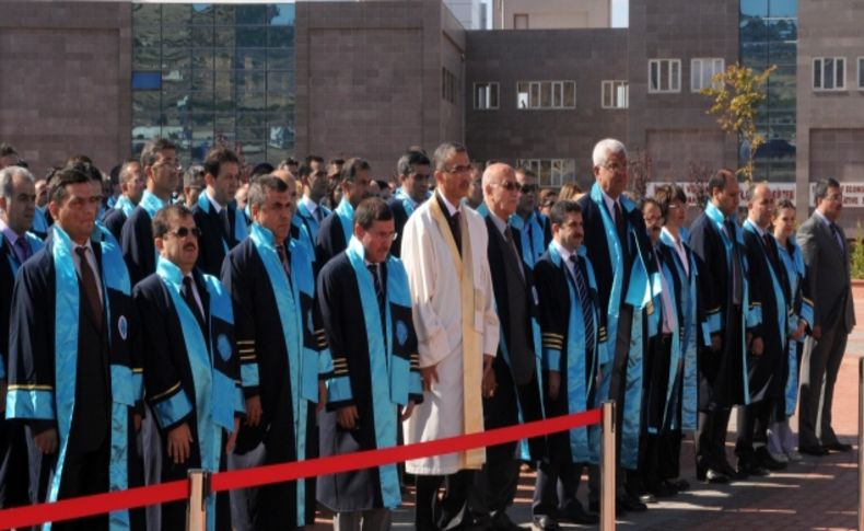 Kilis'teki üniversite öğrenci sayısı 8 bin 500'e ulaştı