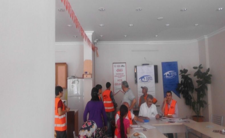 Kimse Yok mu Derneği, Kovancılar'da 30 aileye gıda yardımında bulundu