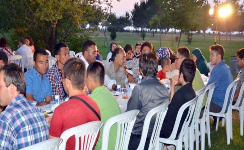 Kimse Yok Mu, hayırseverler ve ihtiyaç sahiplerini buluşturdu