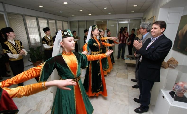 Kırım’dan İzmir’e çocuk neşesi