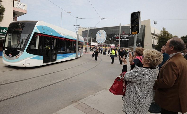 Konak'ta tramvay heyecanı