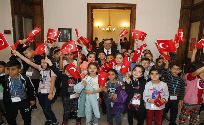 Konaklı öğrenciler tarih turuna çıktı