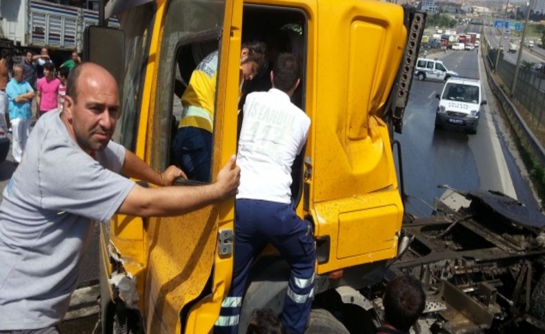Kontrolden çıkan TIR, D-100'ü savaş alanına çevirdi