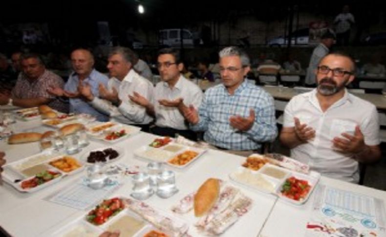 Karşıyaka'da Mehterli, Semalı iftar