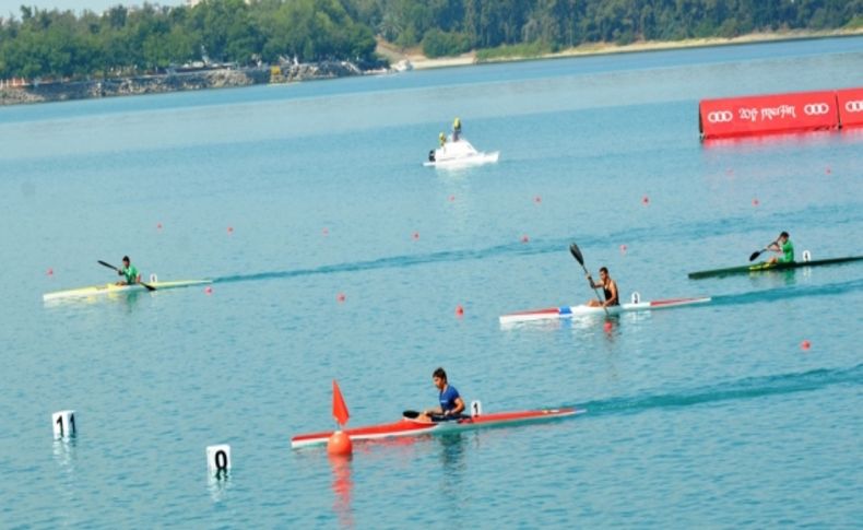 Kulüplerarası Durgun Su Kano Türkiye Kupası yarışmaları Adana’da yapıldı