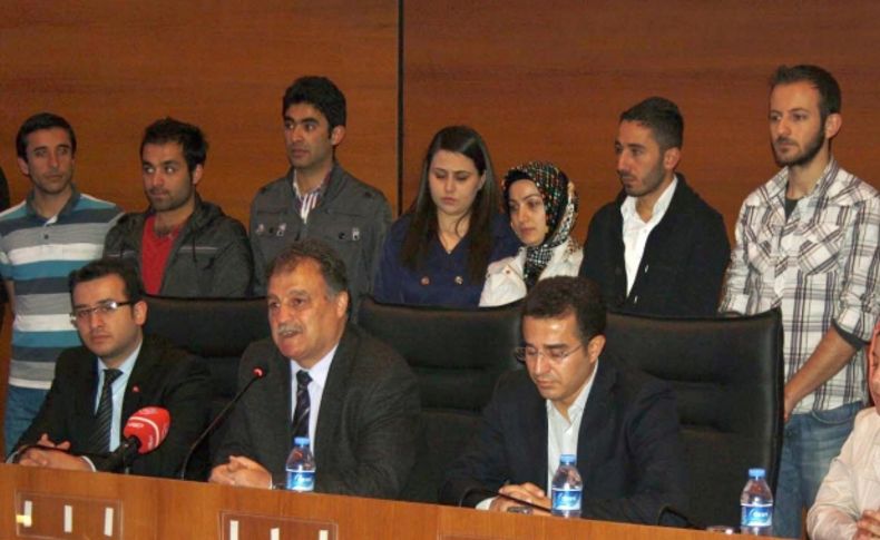 Kürkçüoğlu: Doğu ve Güneydoğu'da asıl soykırıma Müslüman Türkler uğradı