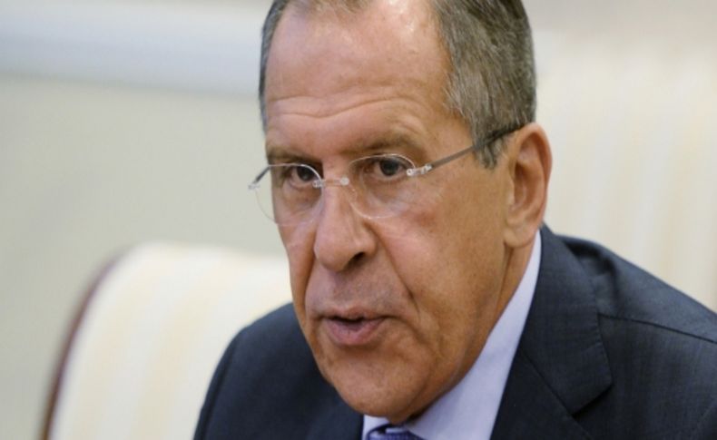 Lavrov’dan Suriye’nin komşularına uyarı