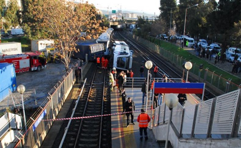 İzmir metrosunda kaza faciadan dönüldü