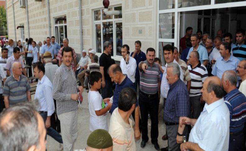 Mal Hatun Camii çevresi düzenleniyor