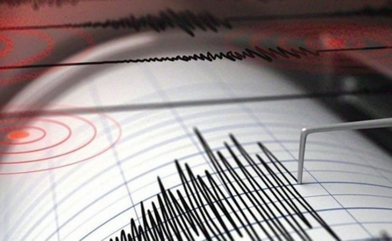 Manisa'da korkutan deprem! İzmir'den de hissedildi