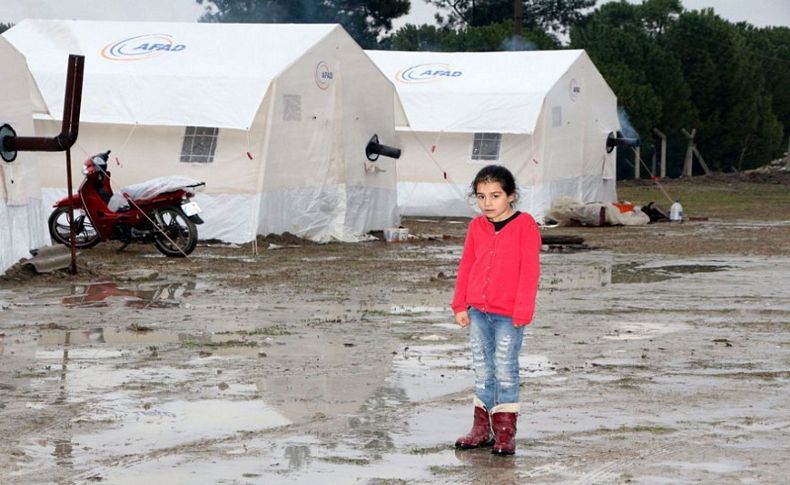 Manisa depremzedelerinin zor anları