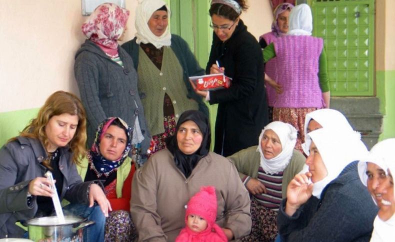 Manisa'da kadın çiftçilere bilgi ve beceri arttırma eğitimi verildi