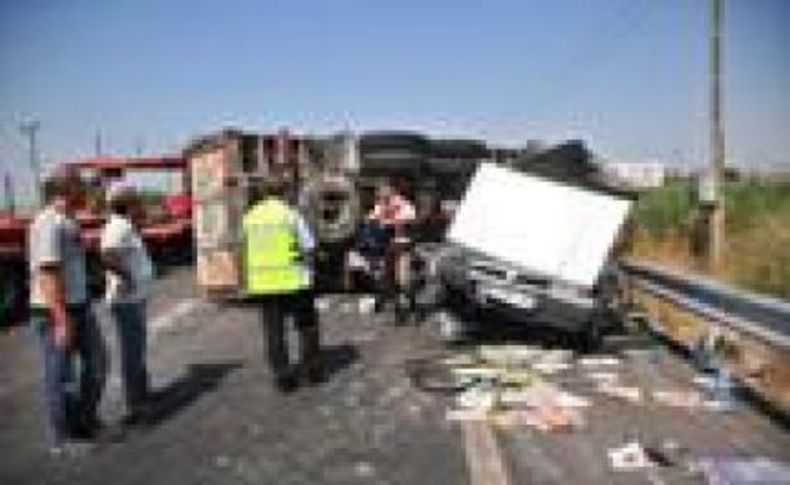 Manisa'da zincirleme kaza can aldı: 1 ölü, 2 yaralı