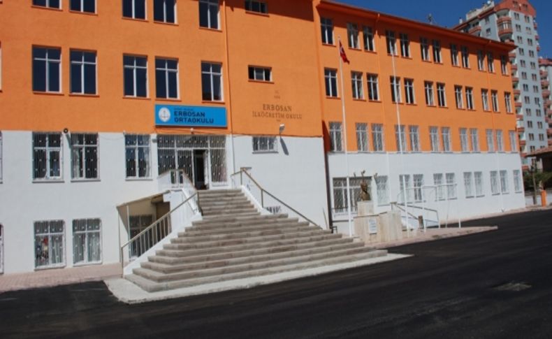 Melikgazi Belediyesi Erbossan Ortaokulu'nu yeni eğitim yılına hazır etti