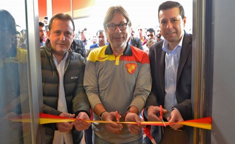 Göztepe'nin Menderes mağazası açıldı