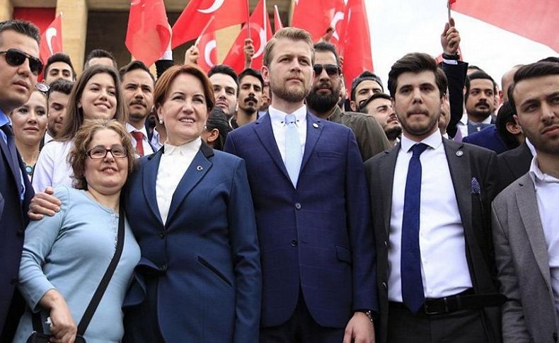 Meral Akşener Anıtkabir’de