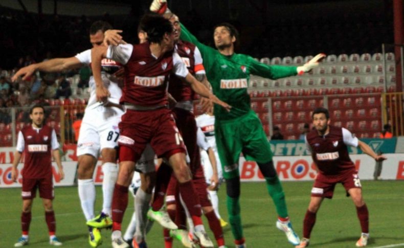 Mersin İdmanyurdu: 0 - Sanica Boru Elazığspor: 1 (İlk yarı)