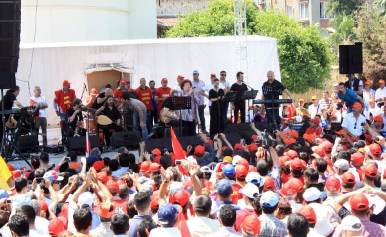 Mersin'de 1 Mayıs bayram havasında kutlandı